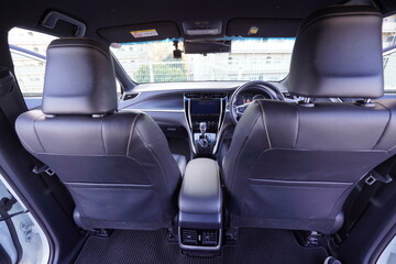 SUV,運転席,後部座席視点,ハンドル,カーナビ, 車内, 室内