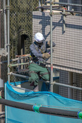 マンション解体現場の作業員
