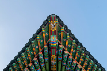 Close up detail of a buddhist temple roof in Seoul, South Korea © Anthony Shaw