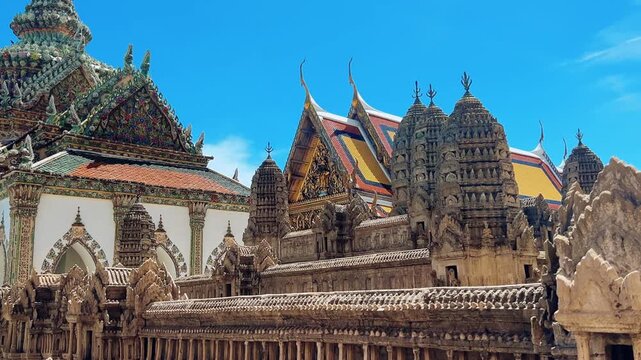 BANGKOK, August 20, 2022: Wat Phra Kao. The Temple of the Emerald Buddha. The most sacred Buddhist temple in Thailand. The temple is home to the Royal Library and the Chakri Dynasty Mausoleum.4К