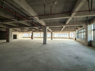 Expansive Modern Industrial Space with Natural Light and Urban Feel