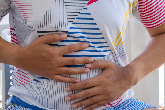 Abdominal pain&mdash;linked to internal organ issues like digestive inflammation or GI distress. Ideal for medical, gastro, or abdominal care ads.
