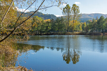 Obraz premium Landscape of Iskar River, passing near Lake Pancharevo, Bulgaria