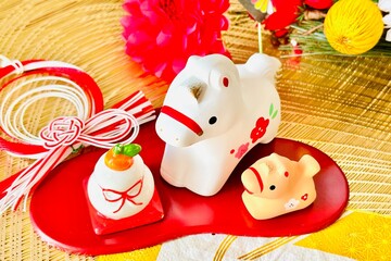 午年の年賀状素材と馬の親子