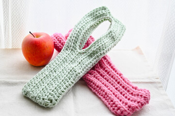 手編みのiphoneポケット 