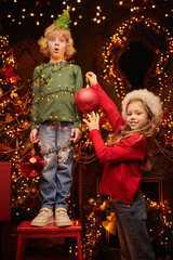 Obraz premium Kids Christmas Tree