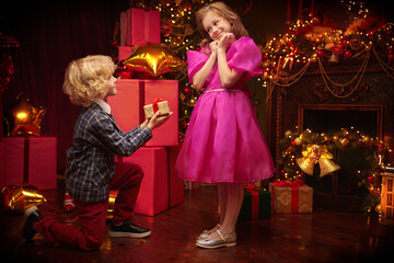 Obraz premium Christmas Gift Story