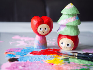 art toy wood carving cute wooden carved Basswood doll merry christmas tree red heart love happy valentine design acrylic color paint craft handmade decoration gift present hobby model selected focus