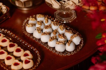 fifteen years anniversary decoration and food