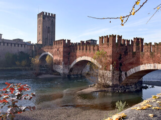 Camminare e fotografare le bellezze di Verona in Italia  nelle sue parti pi&ugrave; affascinanti