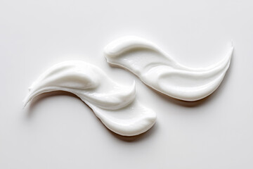 Minimal abstract white cosmetic cream smear with elegant brush strokes and subtle golden lines inspired by japanese anime aesthetics for premium skincare branding and luxury beauty background