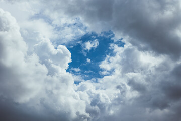 Obraz premium Dramatic clouds with sky. Heaven concept background