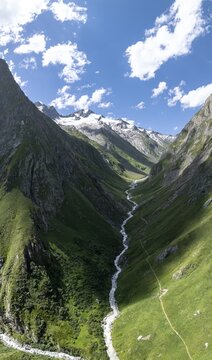 R&ouml;tspitze, Umbaltal with river Isel, Hohe Tauern National Park, East Tyrol, Tyrol, Austria