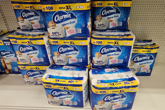 Charmin Ultra Soft toilet paper displayed on the shelves (Minneapolis, USA - Dec. 21, 2025). For Editorial Use Only.