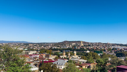 Obraz premium Panoramic View of Tbilisi City Center with Bridge of Peace Georgia