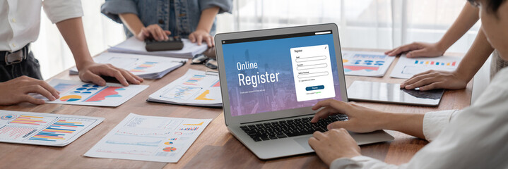 Online registration form for brisk form filling on the internet website