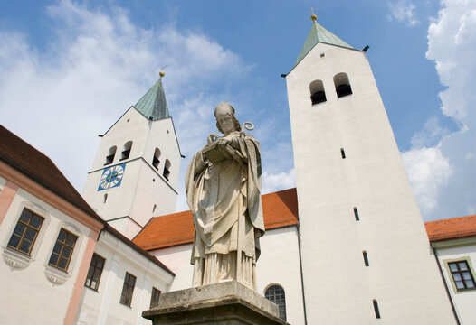 Otto von Freising monument in front of Dom St. Maria and St. Korbinian in Freising