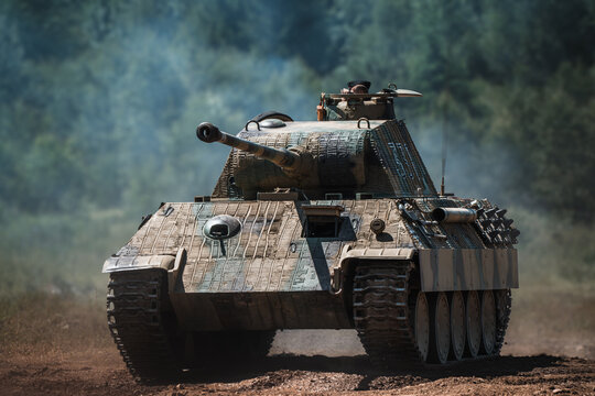 German Panther tank in action, close-up frontal shot during a dynamic demonstration at the Bahna 2025 Ground Forces Day, June 21 in the Czech Republic.