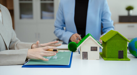 Engineer Teamwork Meeting, Renewable energy-based green businesses and global warming.