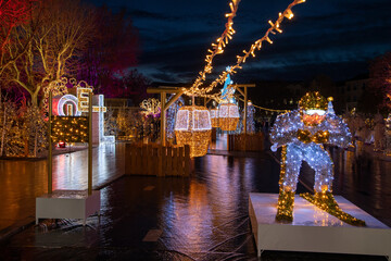 Illuminations de No&euml;l &agrave; B&eacute;ziers dans le d&eacute;partement de l'H&eacute;rault en r&eacute;gion Occitanie - France