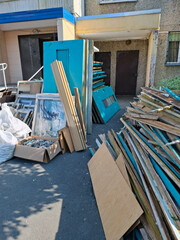 Replacement of old doors and windows in multi-story house