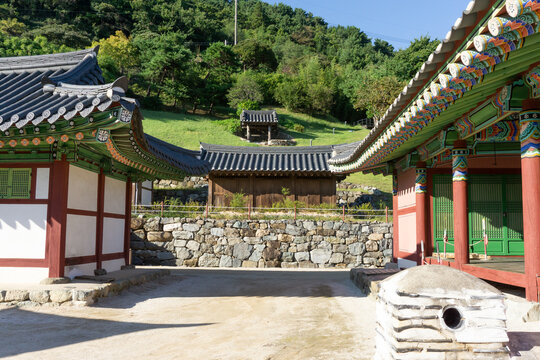 Tongyeong City, South Korea, October 11, 2025: View around Tongyeong Samdo Sugun Tongjeyeong Official Residence of the Controller of the Joseon Dynasty the Headquarters 통영 삼도 수군 통제영
