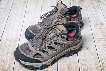 Shoes for travel, arranged shoes illustrating choice between urban daily wear and outdoor exploration