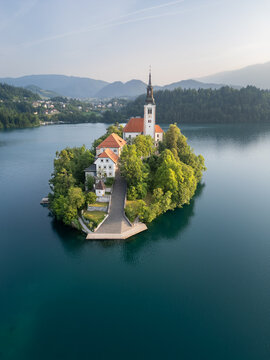 bled castle lake slovenia
