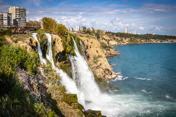 Obraz premium waterfall in antalya, turkiye, turkey, lara