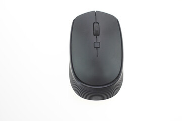 black wireless computer mouse isolated on white background, black ergonomic design with DPI button and scroll wheel for laptop and desktop, with minimalist optical mouse, isolated on white background