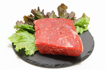 牛もも肉ブロック（国産牛等級3）