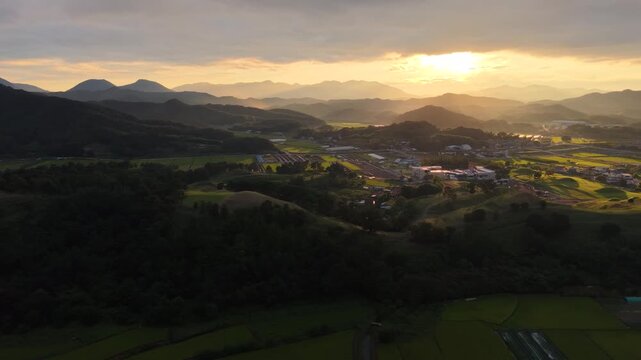 Ancient Tombs in Marisan Mountain, Haman