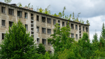Ehemaliges Sperrgebiet Irbene in Lettland heute Geisterstatt und Lost Place mit Weltraumteleskop