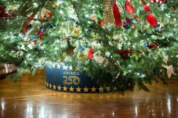 christmas tree decoration