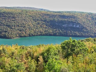 The Lim Bay is a peculiar geographic feature found near Rovinj-Rovigno and Vrsar-Orsera on the western coast of Istria.   
