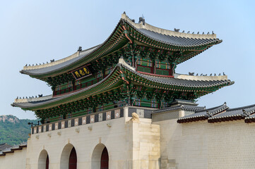 韓国ソウルにある景福宮のとても美しい風景A very beautiful view of the gate in Seoul, Korea