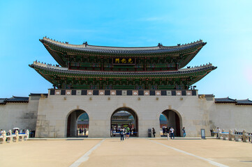 韓国ソウルにある景福宮のとても美しい風景A very beautiful view of the gate in Seoul, Korea
