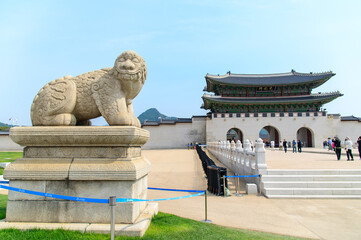 韓国ソウルにある景福宮のとても美しい風景A very beautiful view of the gate in Seoul, Korea