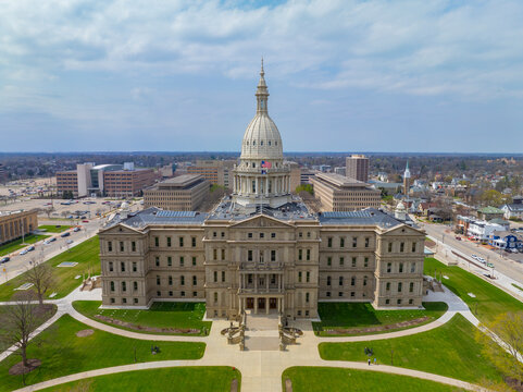 Michigan State Capitol is the legislative government of Michigan State, at 100 N Capitol Ave, Lansing, Michigan MI, USA. 