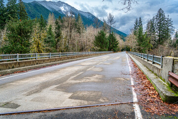 Snoqualmie River Highway 2