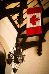 室内のカナダ旗