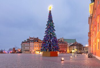 Plac Zamkowy Warsaw Poland dawn Christmas decorations