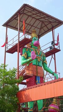 Famous temples in India - Veera Abhaya Anjaneya Swami Paritala & Jakhu Temple Shimla & Statue of Union & Actor Arjun's Anjaneyar Temple & Nanganallur Anjaneyar Temple & Shri Paritala Hanuman Temple.