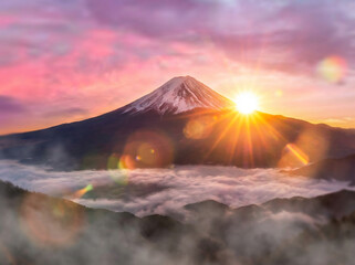 富士山　初日の出　夜明け　元旦　お正月　日本 Generative AI