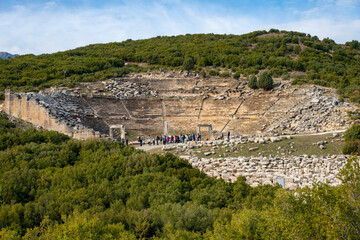 Obraz premium Cibyra or Kibyra, also referred to as Cibyra Magna, was an Ancient Greek city near the modern town of Gölhisar, in Burdur Province. It lay outside the north-western limits of the ancient province