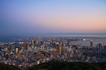 Obraz premium 錨山から見る神戸の夕暮れ