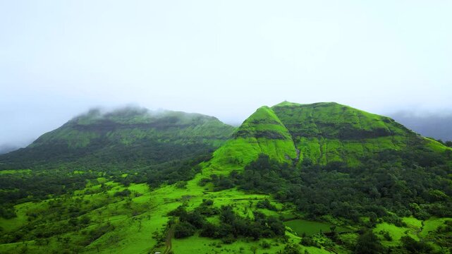 Parvyachi Dhar | Maharashtra&rsquo;s Hidden Ridge Walk