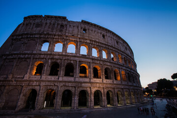 Fototapeta premium Night view of the Colosseum