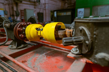 Universal joint and gearbox for machinery