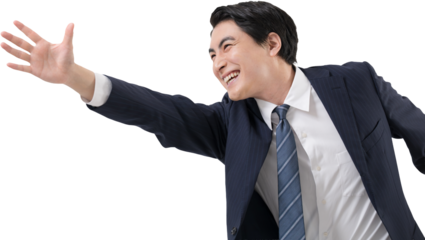 目標や未来を掴もうと手伸ばすスーツのジャンプや躍動感あるビジネスマン男性クローズアップ　スタートや転職などのイメージ　背景透明の切り抜き